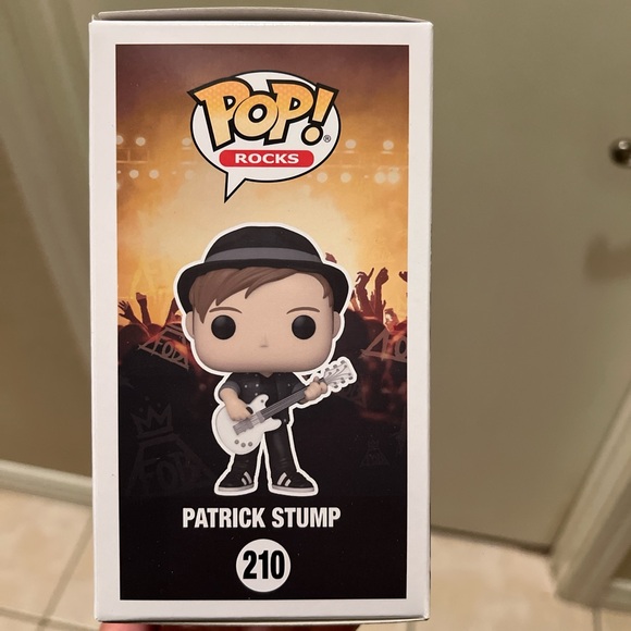 Funko Pop! Rocks Patrick Stump Vinyl Figure - Black and Brown - Picture 4 of 6
